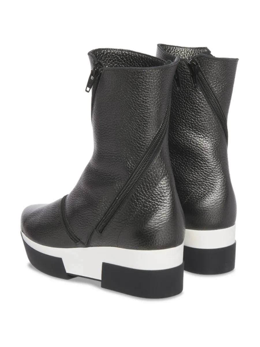 Femme^Arche Boots Fylzyp