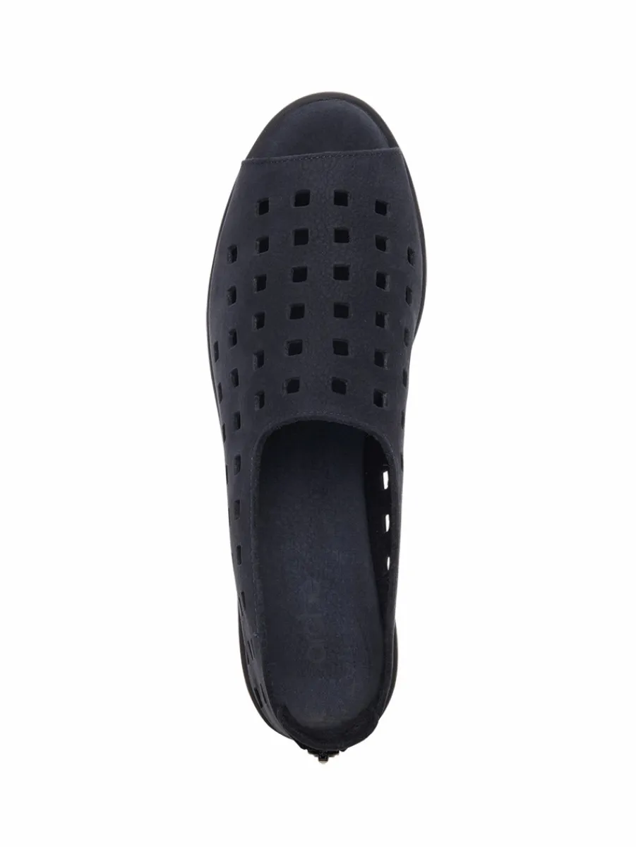Slip On^Arche Slip On Drick