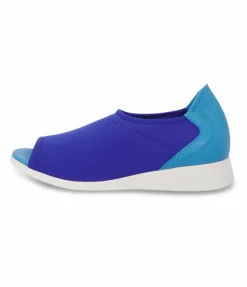 Femme^Arche Slip On Gaorey